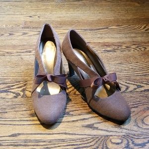 Ann Marino Brown Heels